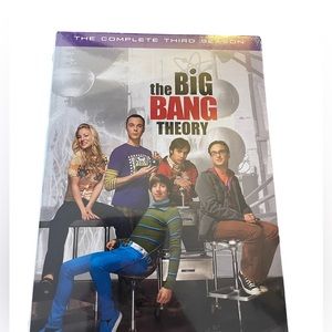 2/ $15 🔵 Big Bang theory season 3